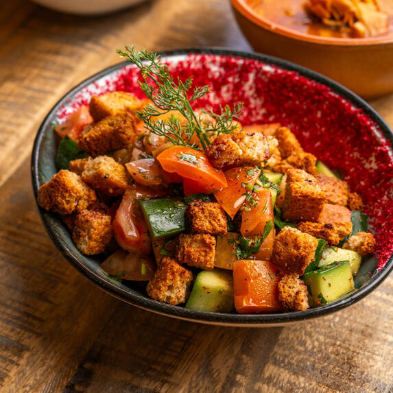 Fatoush Salad | سلطة فتوش